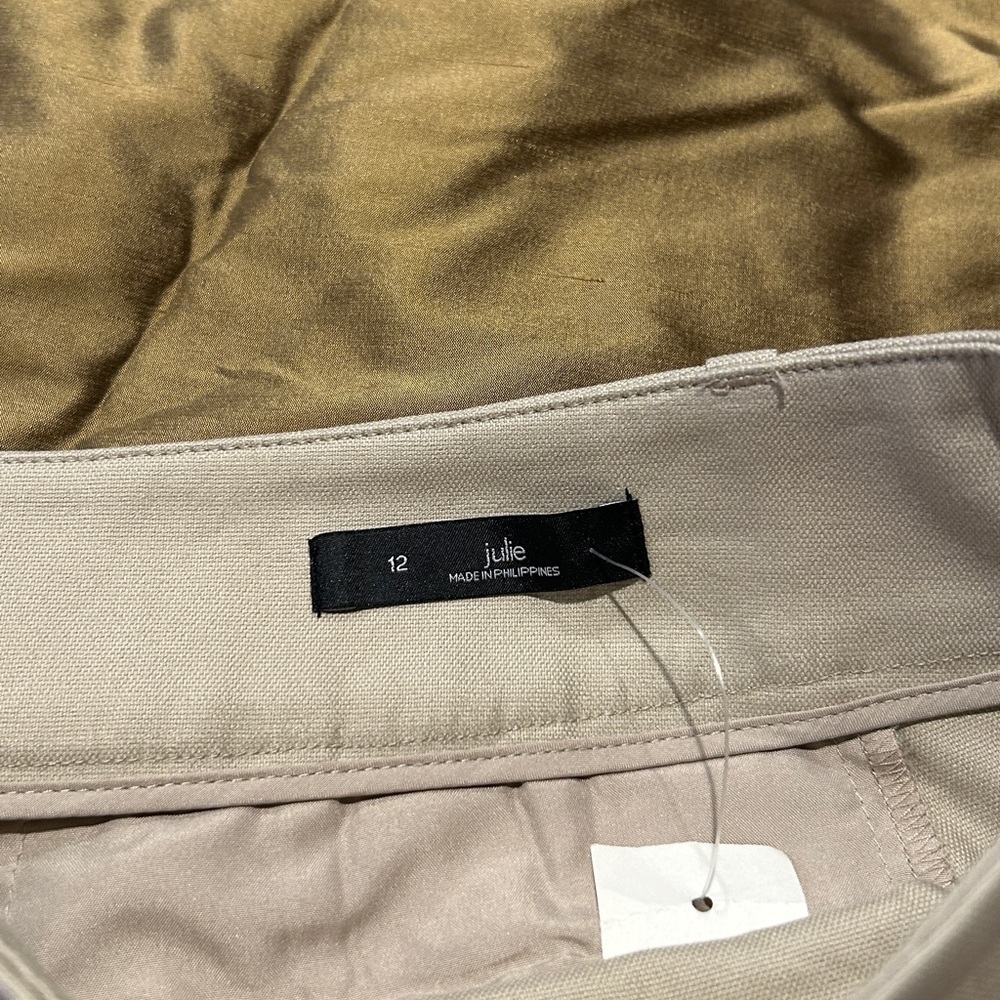Ann Taylor Loft Shorts - Picture 4 of 7